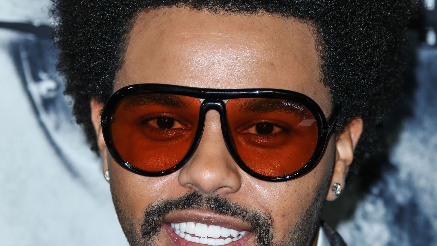 The Weeknd | &#x3A7;&#x3C1;&#x3B5;&#x3B9;&#x3AC;&#x3C3;&#x3C4;&#x3B7;&#x3BA;&#x3B1;&#x3BD; &#x3C0;&#x3B5;&#x3C1;&#x3B9;&#x3C3;&#x3C3;&#x3CC;&#x3C4;&#x3B5;&#x3C1;&#x3B5;&#x3C2; &#x3B1;&#x3C0;&#x3CC; 250 &#x3CE;&#x3C1;&#x3B5;&#x3C2; &#x3B4;&#x3B7;&#x3BC;&#x3B9;&#x3BF;&#x3C5;&#x3C1;&#x3B3;&#x3AF;&#x3B1;&#x3C2; &#x3B3;&#x3B9;&#x3B1; &#x3C4;&#x3BF; Givenchy &#x3C3;&#x3CD;&#x3BD;&#x3BF;&#x3BB;&#x3CC; &#x3C4;&#x3BF;&#x3C5; &#x3C3;&#x3C4;&#x3BF; Super Bowl