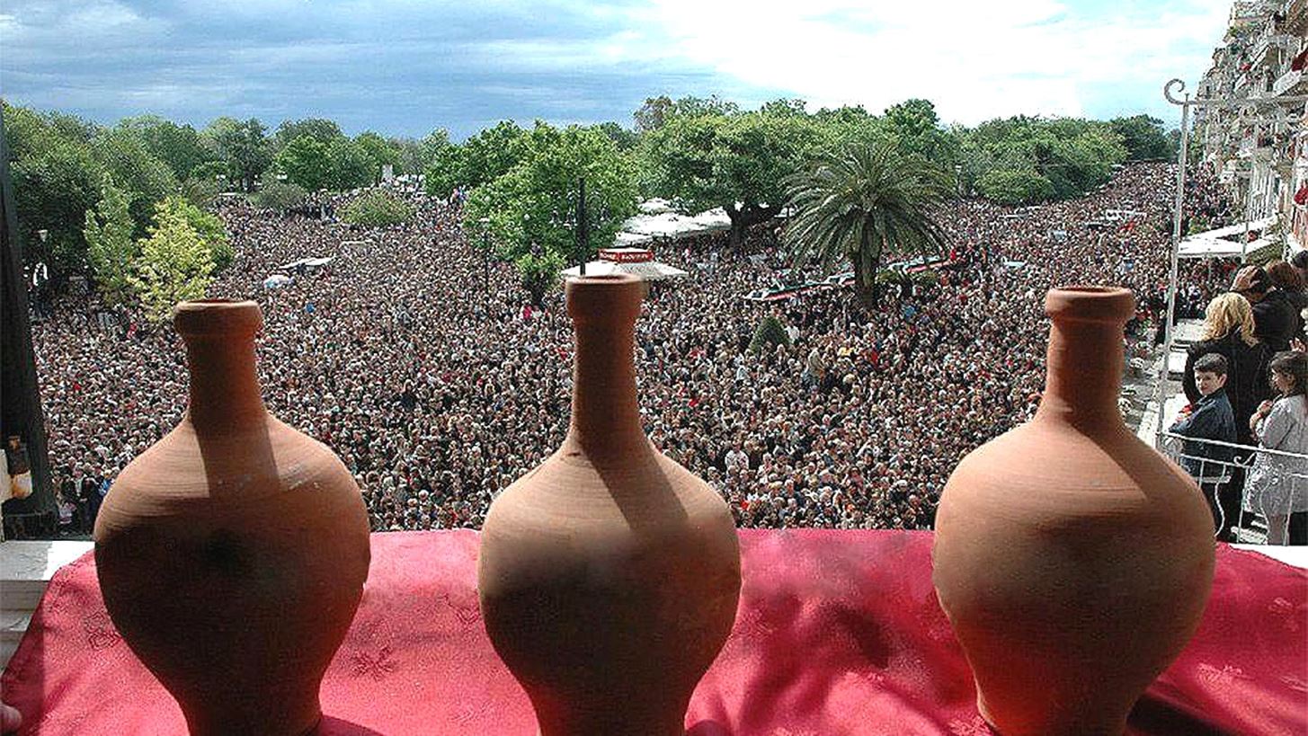 &#x3A4;&#x3B1; &#x3C0;&#x3B9;&#x3BF; &#x3BE;&#x3B5;&#x3C7;&#x3C9;&#x3C1;&#x3B9;&#x3C3;&#x3C4;&#x3AC; &#x3A0;&#x3B1;&#x3C3;&#x3C7;&#x3B1;&#x3BB;&#x3B9;&#x3BD;&#x3AC; &#x3AD;&#x3B8;&#x3B9;&#x3BC;&#x3B1; &#x3C4;&#x3B7;&#x3C2; &#x395;&#x3BB;&#x3BB;&#x3AC;&#x3B4;&#x3B1;&#x3C2;