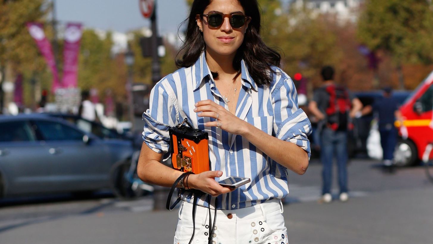 Leandra Medine: &#x3A4;&#x3BF; &#x3BD;&#x3AD;&#x3BF; hashtag &#x3C4;&#x3B7;&#x3C2; &#x3C3;&#x3B5; &#x3C0;&#x3C1;&#x3BF;&#x3BA;&#x3B1;&#x3BB;&#x3B5;&#x3AF; &#x3BD;&#x3B1; &#x3BD;&#x3C4;&#x3C5;&#x3B8;&#x3B5;&#x3AF;&#x3C2; &#x3C3;&#x3C4;&#x3BF; &#x3C3;&#x3C0;&#x3AF;&#x3C4;&#x3B9;