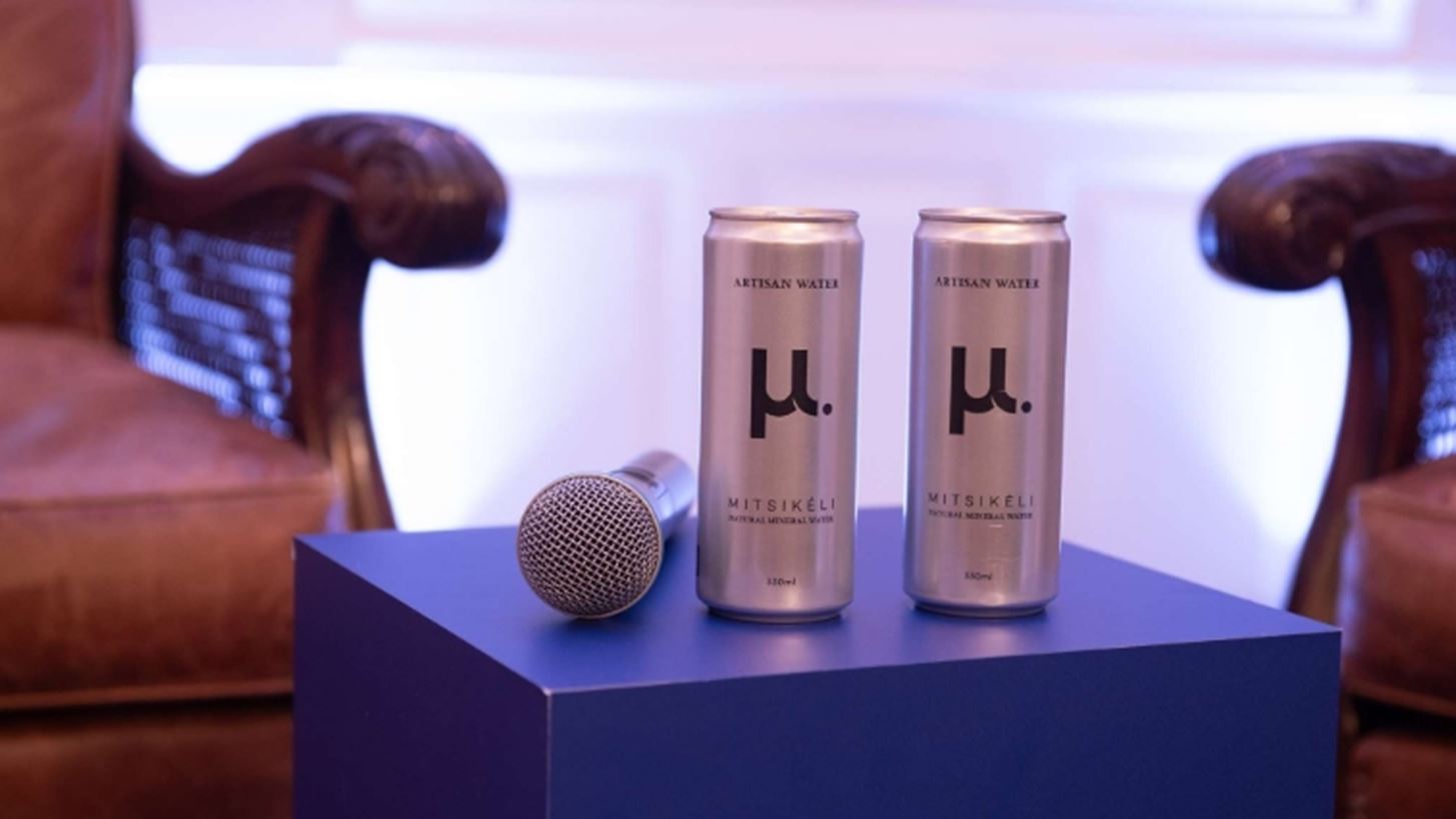 &#x3BC;. Artisan Water | T&#x3BF; &#x3C0;&#x3C1;&#x3CE;&#x3C4;&#x3BF; &#x3B5;&#x3BB;&#x3BB;&#x3B7;&#x3BD;&#x3B9;&#x3BA;&#x3CC; &#x3BD;&#x3B5;&#x3C1;&#x3CC; &#x3C3;&#x3B5; 100% &#x3B1;&#x3BD;&#x3B1;&#x3BA;&#x3C5;&#x3BA;&#x3BB;&#x3CE;&#x3C3;&#x3B9;&#x3BC;&#x3B7; &#x3C3;&#x3C5;&#x3C3;&#x3BA;&#x3B5;&#x3C5;&#x3B1;&#x3C3;&#x3AF;&#x3B1;