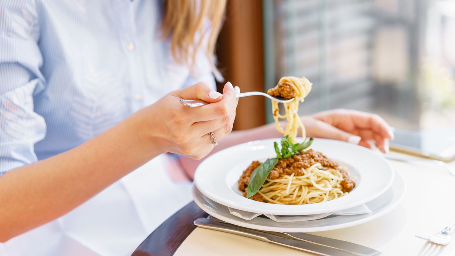 Χάσε βάρος τρώγοντας ψωμί, πατάτες και μακαρόνια