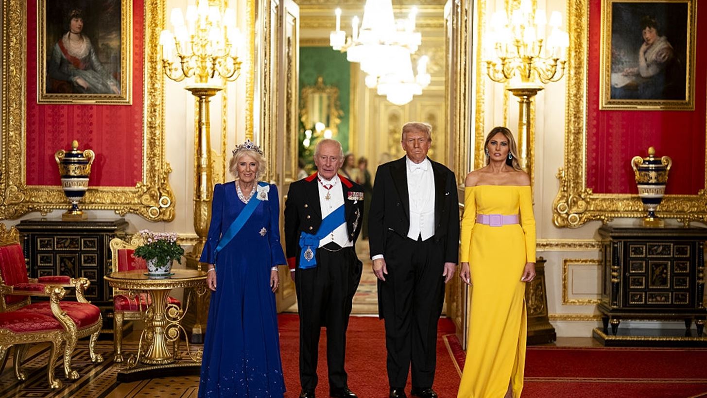 &#x3A4;&#x3B1; &#x3B4;&#x3CE;&#x3C1;&#x3B1; &#x3C0;&#x3BF;&#x3C5; &#x3B1;&#x3BD;&#x3C4;&#x3AC;&#x3BB;&#x3BB;&#x3B1;&#x3BE;&#x3B5; &#x3C4;&#x3BF; &#x3B6;&#x3B5;&#x3CD;&#x3B3;&#x3BF;&#x3C2; Trump &#x3BC;&#x3B5; &#x3C4;&#x3BF;&#x3BD; &#x3B2;&#x3B1;&#x3C3;&#x3B9;&#x3BB;&#x3B9;&#x3AC; &#x39A;&#x3AC;&#x3C1;&#x3BF;&#x3BB;&#x3BF; &#x3BA;&#x3B1;&#x3B9; &#x3C4;&#x3B7;&#x3BD; &#x39A;&#x3B1;&#x3BC;&#x3AF;&#x3BB;&#x3B1; &#x2013; &#x39F; &#x3C3;&#x3C5;&#x3BC;&#x3B2;&#x3BF;&#x3BB;&#x3B9;&#x3C3;&#x3BC;&#x3CC;&#x3C2; &#x3BA;&#x3B1;&#x3B9; &#x3C4;&#x3B1; &#x3B5;&#x3C0;&#x3CE;&#x3BD;&#x3C5;&#x3BC;&#x3B1; brands &#x3C0;&#x3BF;&#x3C5; &#x3C4;&#x3B1; &#x3C5;&#x3C0;&#x3BF;&#x3B3;&#x3C1;&#x3AC;&#x3C6;&#x3BF;&#x3C5;&#x3BD;
