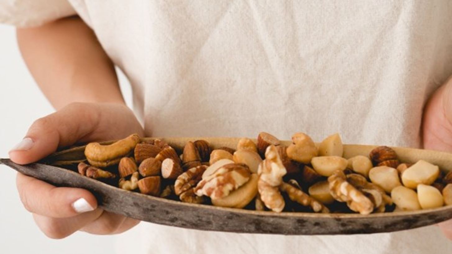 Ποιοι είναι οι ξηροί καρποί που δεν παχαίνουν και ταιριάζουν στη δίαιτα; Ο πλήρης οδηγός