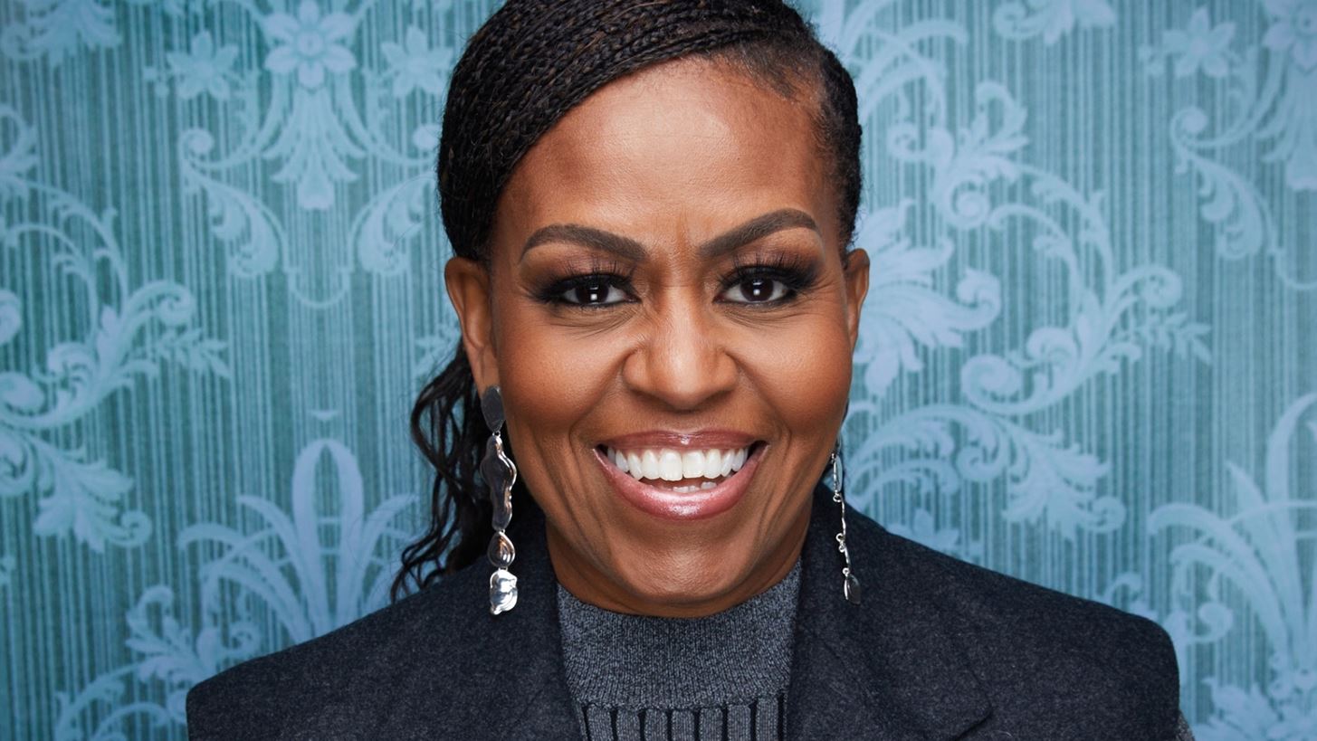 &#x397; &#x39C;ichelle Obama &#x3B1;&#x3C0;&#x3B1;&#x3BD;&#x3C4;&#x3AC; &#x3C3;&#x3C4;&#x3B9;&#x3C2; &#x3C6;&#x3AE;&#x3BC;&#x3B5;&#x3C2; &#x3B4;&#x3B9;&#x3B1;&#x3B6;&#x3C5;&#x3B3;&#x3AF;&#x3BF;&#x3C5;: &quot;&#x388;&#x3BA;&#x3B1;&#x3BD;&#x3B1; &#x3BC;&#x3B9;&#x3B1; &#x3B5;&#x3C0;&#x3B9;&#x3BB;&#x3BF;&#x3B3;&#x3AE; &#x3B3;&#x3B9;&#x3B1; &#x3C4;&#x3BF;&#x3BD; &#x3B5;&#x3B1;&#x3C5;&#x3C4;&#x3CC; &#x3BC;&#x3BF;&#x3C5;&quot;