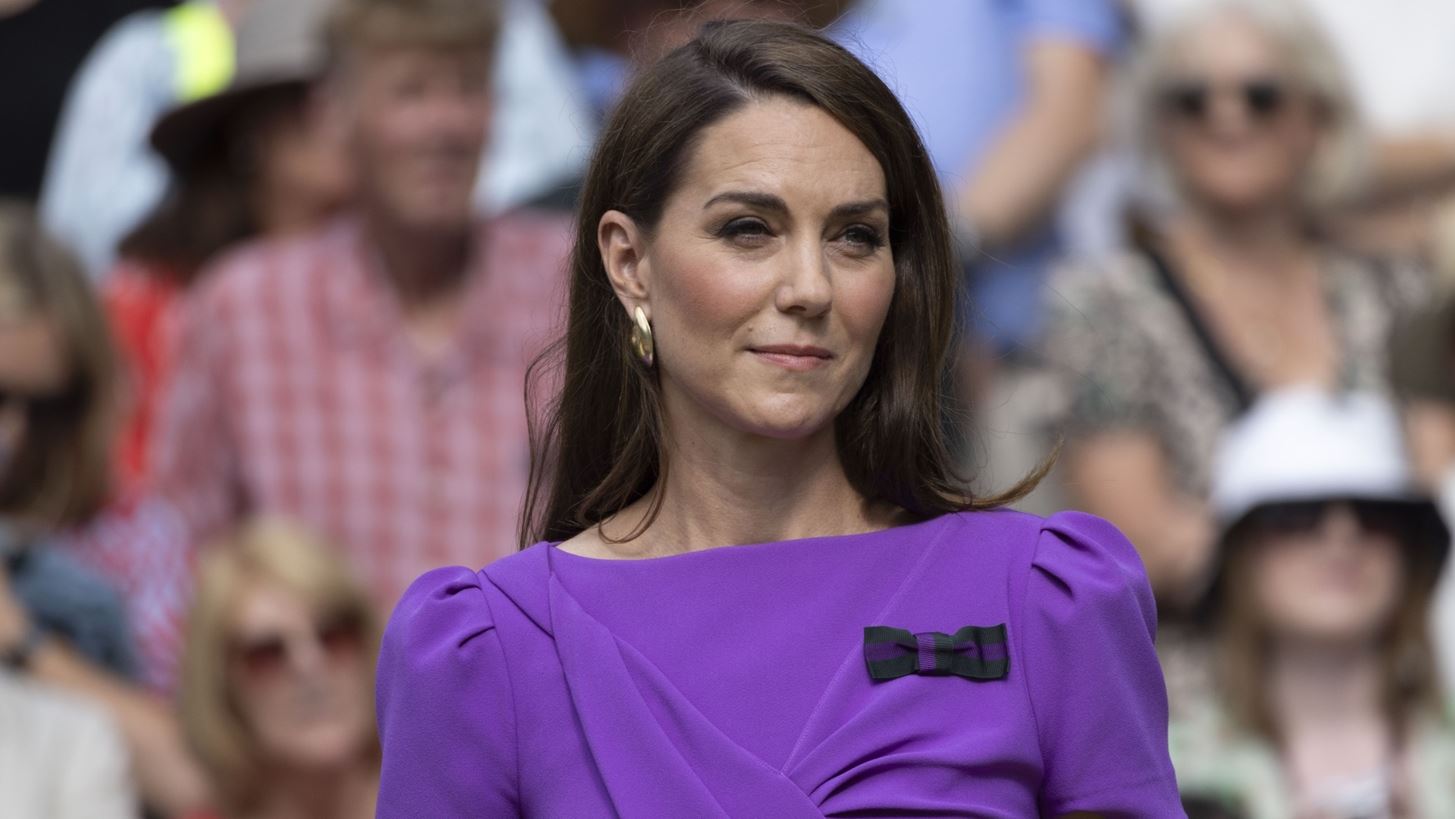 Kate Middleton | &#x3A3;&#x3B5; &#x3C0;&#x3BF;&#x3B4;&#x3BF;&#x3C3;&#x3C6;&#x3B1;&#x3B9;&#x3C1;&#x3B9;&#x3BA;&#x3CC; &#x3B1;&#x3B3;&#x3CE;&#x3BD;&#x3B1; - &#x3A4;&#x3BF; viral &#x3B2;&#x3AF;&#x3BD;&#x3C4;&#x3B5;&#x3BF; &#x3C4;&#x3BF;&#x3C5; TikTok &#x3C0;&#x3BF;&#x3C5; &#x3C0;&#x3C1;&#x3CC;&#x3B4;&#x3C9;&#x3C3;&#x3B5; &#x3C4;&#x3B7;&#x3BD; &#x3B5;&#x3BC;&#x3C6;&#x3AC;&#x3BD;&#x3B9;&#x3C3;&#x3AE; &#x3C4;&#x3B7;&#x3C2;