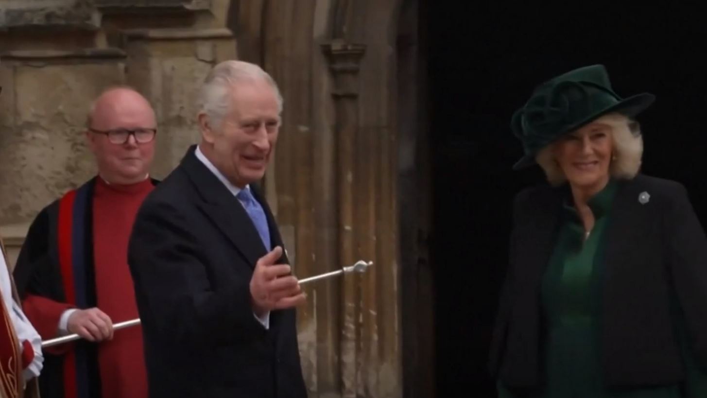 &#x392;&#x3B1;&#x3C3;&#x3B9;&#x3BB;&#x3B9;&#x3AC;&#x3C2; &#x39A;&#x3AC;&#x3C1;&#x3BF;&#x3BB;&#x3BF;&#x3C2; | &#x397; &#x3C0;&#x3C1;&#x3CE;&#x3C4;&#x3B7; &#x3B4;&#x3B7;&#x3BC;&#x3CC;&#x3C3;&#x3B9;&#x3B1; &#x3B5;&#x3BC;&#x3C6;&#x3AC;&#x3BD;&#x3B9;&#x3C3;&#x3B7; &#x3BC;&#x3B5;&#x3C4;&#x3AC; &#x3C4;&#x3B7; &#x3B4;&#x3B9;&#x3AC;&#x3B3;&#x3BD;&#x3C9;&#x3C3;&#x3B7; &#x3C4;&#x3BF;&#x3C5; &#x3BA;&#x3B1;&#x3C1;&#x3BA;&#x3AF;&#x3BD;&#x3BF;&#x3C5;