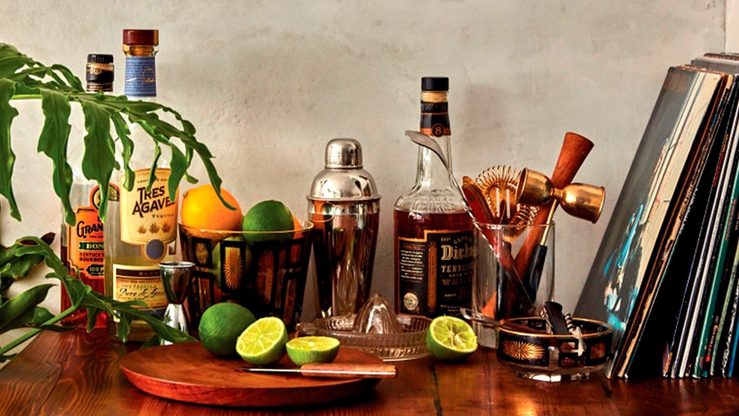 &#x3A0;&#x3CE;&#x3C2; &#x3C3;&#x3C5;&#x3BD;&#x3B4;&#x3C5;&#x3AC;&#x3B6;&#x3B5;&#x3C4;&#x3B1;&#x3B9; &#x3C4;&#x3BF; &#x3B1;&#x3B3;&#x3B1;&#x3C0;&#x3B7;&#x3BC;&#x3AD;&#x3BD;&#x3BF; &#x3C3;&#x3BF;&#x3C5; cocktail &#x3BC;&#x3B5; &#x3C4;&#x3B7;&#x3BD; &#x3BA;&#x3B1;&#x3C4;&#x3AC;&#x3BB;&#x3BB;&#x3B7;&#x3BB;&#x3B7; &#x3BC;&#x3BF;&#x3C5;&#x3C3;&#x3B9;&#x3BA;&#x3AE;