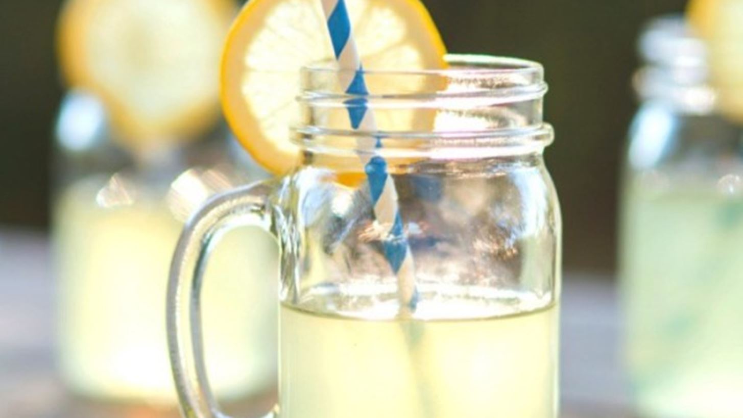 &#x3A3;&#x3C0;&#x3B9;&#x3C4;&#x3B9;&#x3BA;&#x3AE; &#x3BB;&#x3B5;&#x3BC;&#x3BF;&#x3BD;&#x3AC;&#x3B4;&#x3B1; &#x3BC;&#x3B5; &#x3BB;&#x3AF;&#x3B3;&#x3B5;&#x3C2; &#x3B8;&#x3B5;&#x3C1;&#x3BC;&#x3AF;&#x3B4;&#x3B5;&#x3C2;: &#x3A4;&#x3BF; &#x3C4;&#x3AD;&#x3BB;&#x3B5;&#x3B9;&#x3BF; &#x3B4;&#x3C1;&#x3BF;&#x3C3;&#x3B9;&#x3C3;&#x3C4;&#x3B9;&#x3BA;&#x3CC; &#x3C0;&#x3BF;&#x3C4;&#x3CC; &#x3B3;&#x3B9;&#x3B1; &#x3C4;&#x3BF; &#x3BA;&#x3B1;&#x3BB;&#x3BF;&#x3BA;&#x3B1;&#x3AF;&#x3C1;&#x3B9;