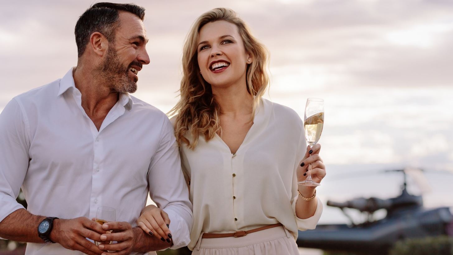 &quot;&#x388;&#x3C7;&#x3C9; &#x3C3;&#x3C7;&#x3AD;&#x3C3;&#x3B7;, &#x3B1;&#x3BB;&#x3BB;&#x3AC; &#x3B4;&#x3B5;&#x3BD; &#x3B5;&#x3AF;&#x3BC;&#x3B1;&#x3B9; &#x3B5;&#x3C1;&#x3C9;&#x3C4;&#x3B5;&#x3C5;&#x3BC;&#x3AD;&#x3BD;&#x3B7;&quot; &#x3A4;&#x3B1; 10 &#x3C3;&#x3C5;&#x3BC;&#x3C0;&#x3C4;&#x3CE;&#x3BC;&#x3B1;&#x3C4;&#x3B1; &#x3BC;&#x3B9;&#x3B1;&#x3C2; &#x3C3;&#x3C7;&#x3AD;&#x3C3;&#x3B7; &#x3B6;&#x3CC;&#x3BC;&#x3C0;&#x3B9;