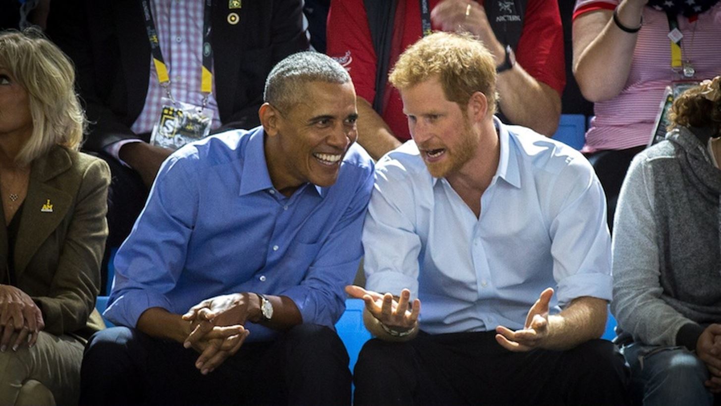 &#x3A0;&#x3C1;&#x3AF;&#x3B3;&#x3BA;&#x3B9;&#x3C0;&#x3B1;&#x3C2; Harry- Barack Obama: &#x3A4;&#x3BF; &#x3B1;&#x3C3;&#x3C4;&#x3B5;&#x3AF;&#x3BF; backstage &#x3B2;&#x3AF;&#x3BD;&#x3C4;&#x3B5;&#x3BF; &#x3C0;&#x3C1;&#x3B9;&#x3BD; &#x3C4;&#x3B7; &#x3C3;&#x3C5;&#x3BD;&#x3AD;&#x3BD;&#x3C4;&#x3B5;&#x3C5;&#x3BE;&#x3AE; &#x3C4;&#x3BF;&#x3C5;&#x3C2;