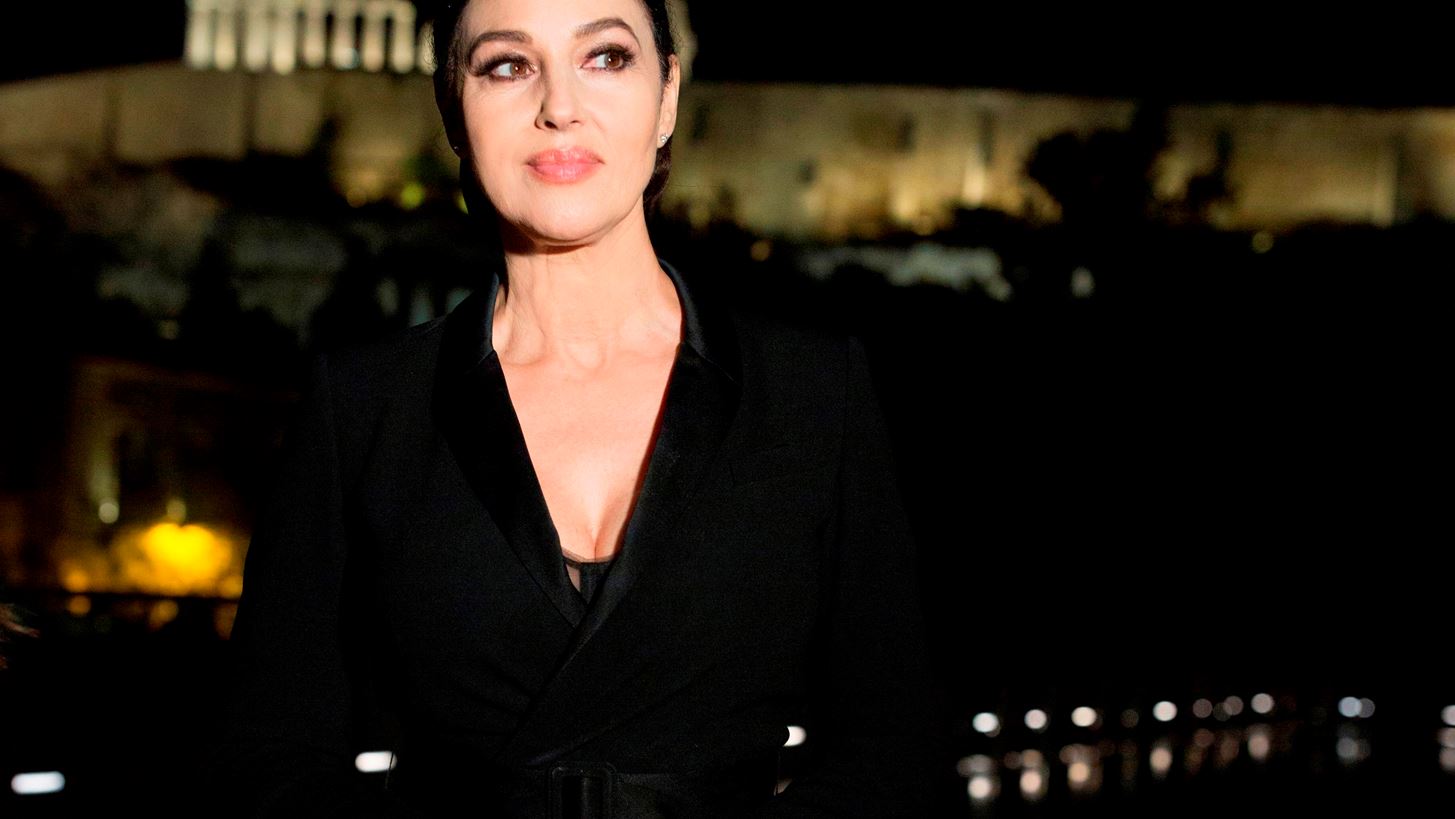Monica Bellucci | &#x388;&#x3B3;&#x3B9;&#x3BD;&#x3B5; &#x3BE;&#x3B1;&#x3BD;&#x3B8;&#x3B9;&#x3AC; &#x3B3;&#x3B9;&#x3B1; &#x3C4;&#x3B7; &#x3BD;&#x3AD;&#x3B1; &#x3C4;&#x3B7;&#x3C2; &#x3C4;&#x3B1;&#x3B9;&#x3BD;&#x3AF;&#x3B1;
