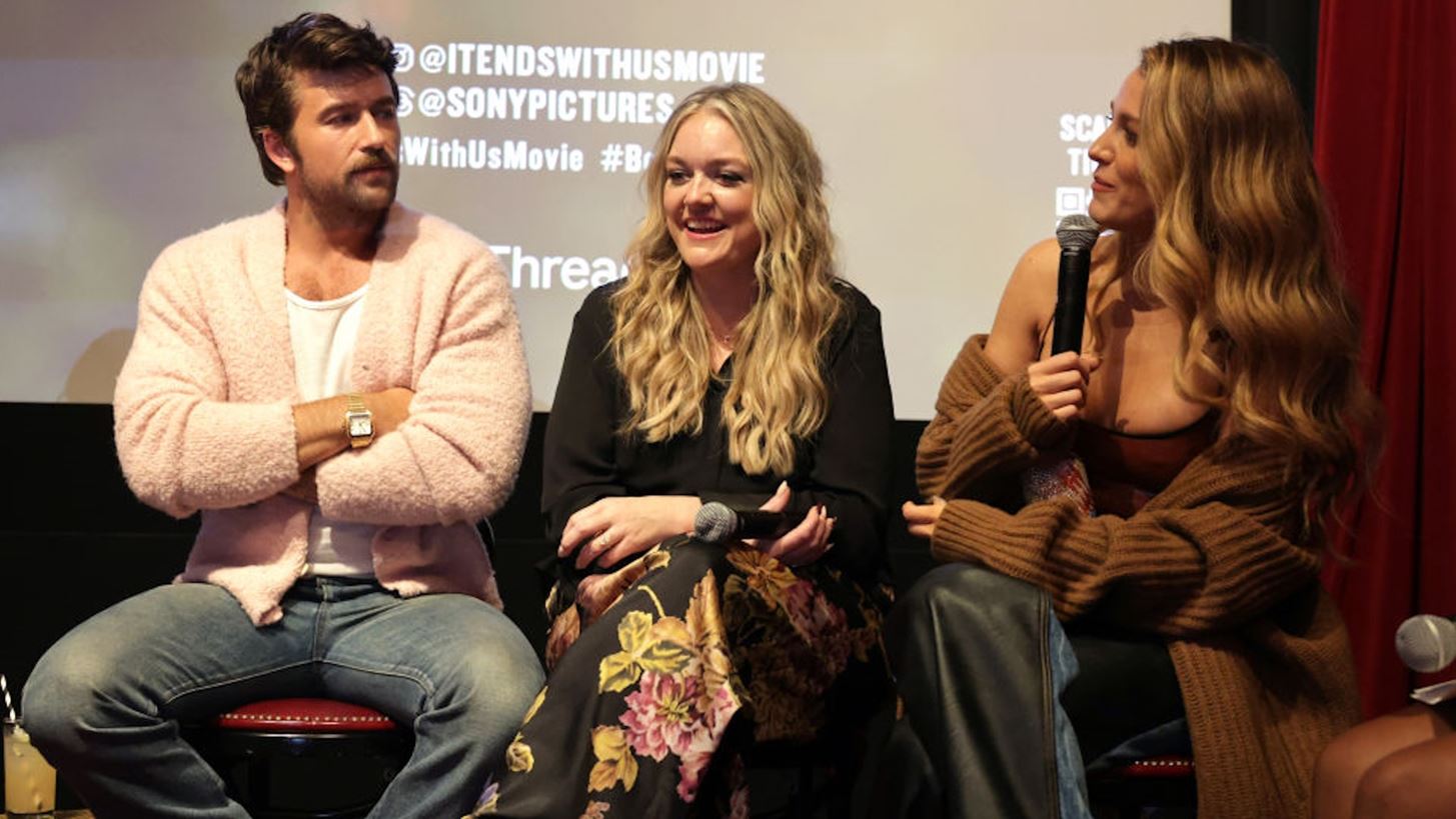 Colleen Hoover | Η συγγραφέας του It Ends With Us αποκαλύπτει πως έχει διαγνωστεί με καρκίνο