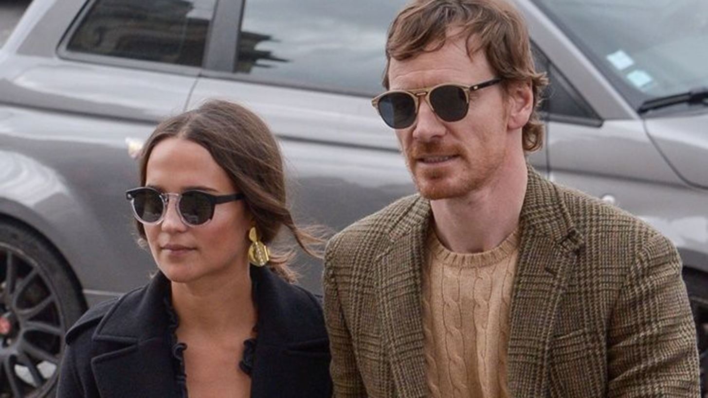 Alicia Vikander &amp; Michael Fassbender: &#x3A0;&#x3BF;&#x3CD; &#x3C4;&#x3BF;&#x3C5;&#x3C2; &#x3B5;&#x3BD;&#x3C4;&#x3CC;&#x3C0;&#x3B9;&#x3C3;&#x3B5; &#x3BF; &#x3C6;&#x3C9;&#x3C4;&#x3BF;&#x3B3;&#x3C1;&#x3B1;&#x3C6;&#x3B9;&#x3BA;&#x3CC;&#x3C2; &#x3C6;&#x3B1;&#x3BA;&#x3CC;&#x3C2;;