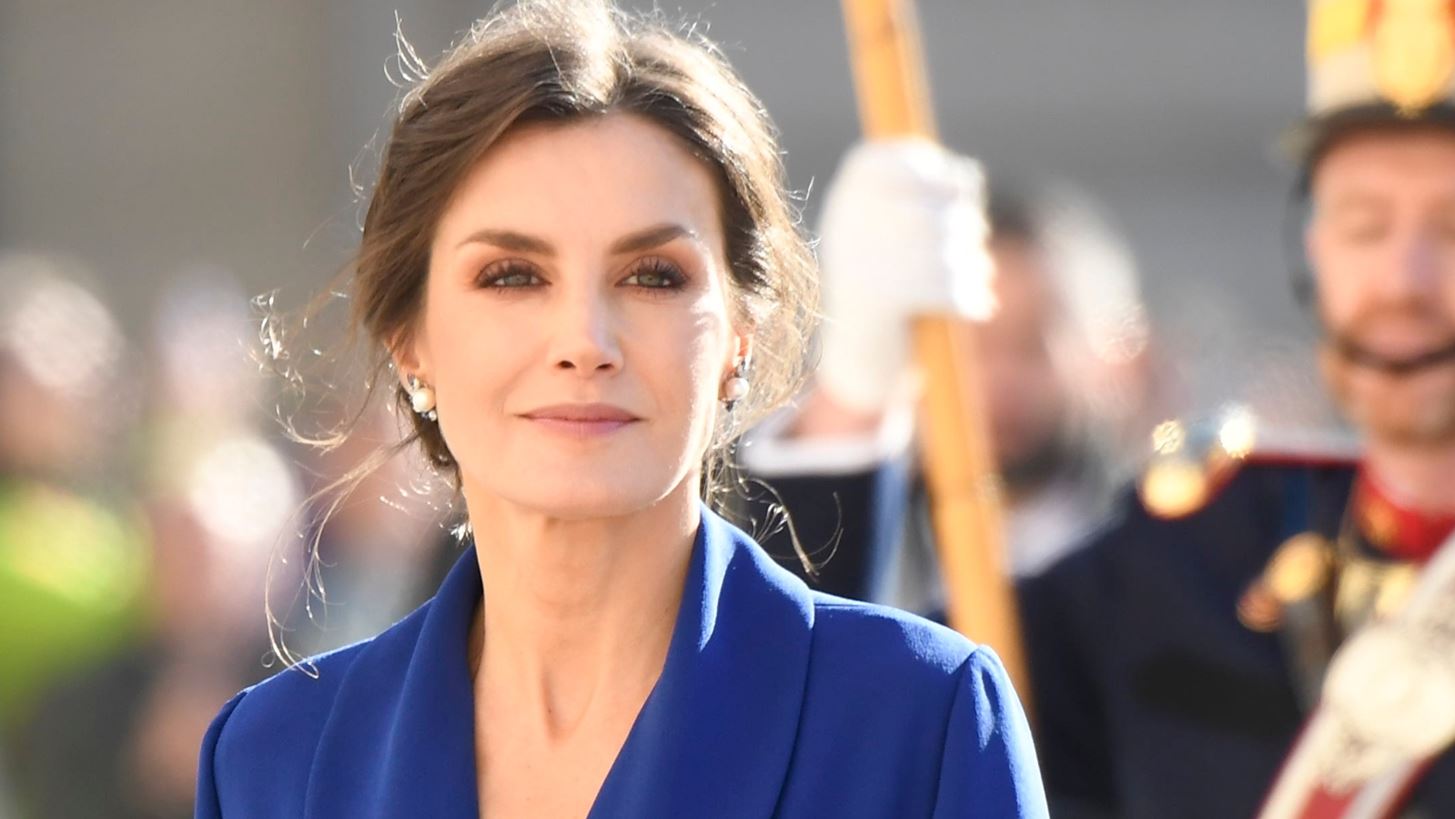 &#x392;&#x3B1;&#x3C3;&#x3AF;&#x3BB;&#x3B9;&#x3C3;&#x3C3;&#x3B1; Letizia | &#x3A4;&#x3B1; 5 &#x3C3;&#x3C4;&#x3B9;&#x3BB; &#x3C0;&#x3B1;&#x3C0;&#x3BF;&#x3C5;&#x3C4;&#x3C3;&#x3B9;&#x3CE;&#x3BD; &#x3C0;&#x3BF;&#x3C5; &#x3BE;&#x3B5;&#x3C7;&#x3C9;&#x3C1;&#x3AF;&#x3B6;&#x3BF;&#x3C5;&#x3BD; &#x3C3;&#x3C4;&#x3B9;&#x3C2; &#x3B5;&#x3BC;&#x3C6;&#x3B1;&#x3BD;&#x3AF;&#x3C3;&#x3B5;&#x3B9;&#x3C2; &#x3C4;&#x3B7;&#x3C2;