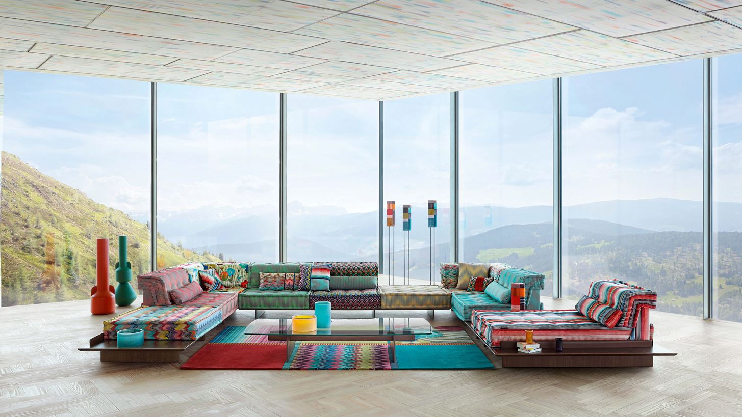 8 Exceptional days | &#x39C;&#x3AF;&#x3B1; &#x3C6;&#x3BF;&#x3C1;&#x3AC; &#x3C4;&#x3BF;&#x3BD; &#x3C7;&#x3C1;&#x3CC;&#x3BD;&#x3BF; &#x3B5;&#x3BE;&#x3B1;&#x3B9;&#x3C1;&#x3B5;&#x3C4;&#x3B9;&#x3BA;&#x3AD;&#x3C2; &#x3C4;&#x3B9;&#x3BC;&#x3AD;&#x3C2; &#x3C3;&#x3B5; &#x3CC;&#x3BB;&#x3B5;&#x3C2; &#x3C4;&#x3B9;&#x3C2; &#x3C3;&#x3C5;&#x3BB;&#x3BB;&#x3BF;&#x3B3;&#x3AD;&#x3C2; Roche Bobois