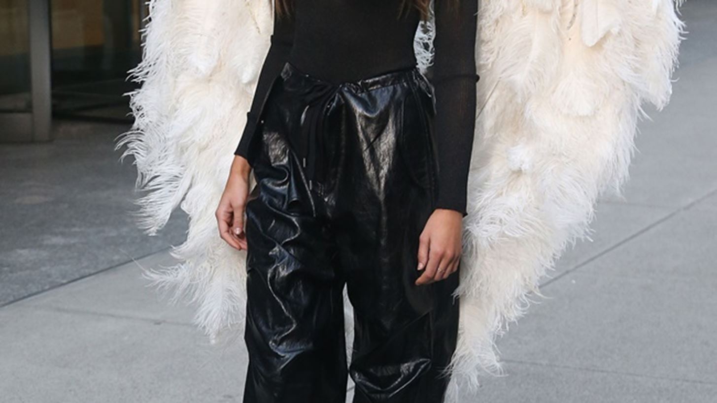 &#x3A0;&#x3BF;&#x3C5; &#x3B1;&#x3C0;&#x3B1;&#x3B8;&#x3B1;&#x3BD;&#x3AC;&#x3C4;&#x3B9;&#x3C3;&#x3B5; &#x3BF; &#x3C6;&#x3C9;&#x3C4;&#x3BF;&#x3B3;&#x3C1;&#x3B1;&#x3C6;&#x3B9;&#x3BA;&#x3CC;&#x3C2; &#x3C6;&#x3B1;&#x3BA;&#x3CC;&#x3C2; &#x3C4;&#x3B7;&#x3BD; Taylor Hill;