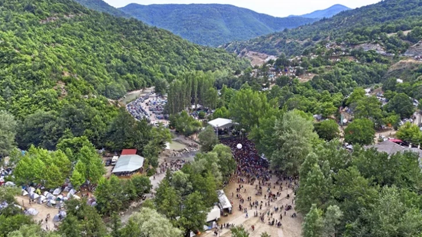 43o River Party | &#x397; &#x3BC;&#x3B5;&#x3B3;&#x3AC;&#x3BB;&#x3B7; &#x3B3;&#x3B9;&#x3BF;&#x3C1;&#x3C4;&#x3AE; &#x3C4;&#x3B7;&#x3C2; &#x3BC;&#x3BF;&#x3C5;&#x3C3;&#x3B9;&#x3BA;&#x3AE;&#x3C2; &#x3B5;&#x3C0;&#x3B9;&#x3C3;&#x3C4;&#x3C1;&#x3AD;&#x3C6;&#x3B5;&#x3B9; &#x3C3;&#x3C4;&#x3B9;&#x3C2; &#x3CC;&#x3C7;&#x3B8;&#x3B5;&#x3C2; &#x3C4;&#x3BF;&#x3C5; &#x391;&#x3BB;&#x3B9;&#x3AC;&#x3BA;&#x3BC;&#x3BF;&#x3BD;&#x3B1;