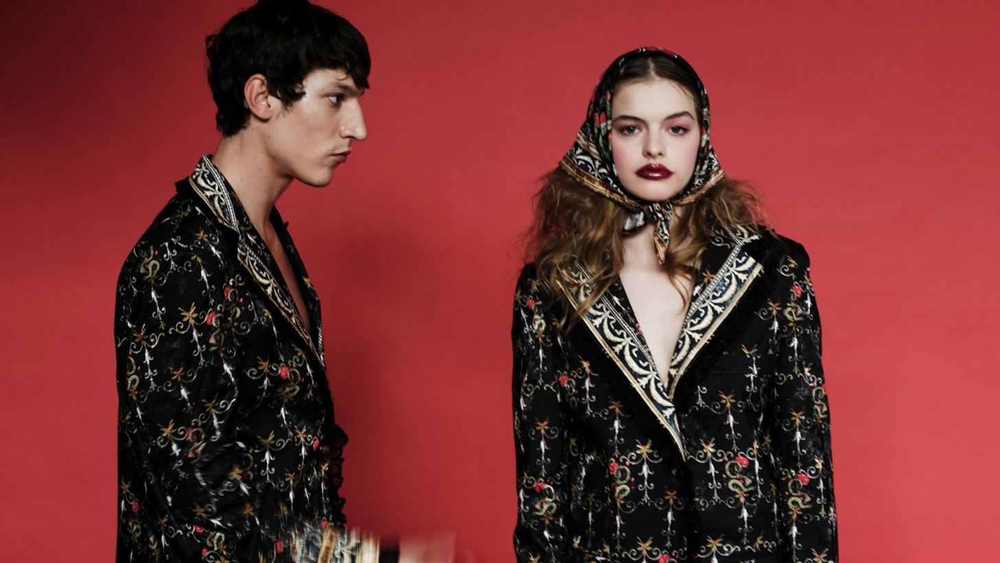 "Temptation" | H Valentine’s capsule της Peace &amp; Chaos εκφράζει την αγάπη ως πράξη ελευθερίας