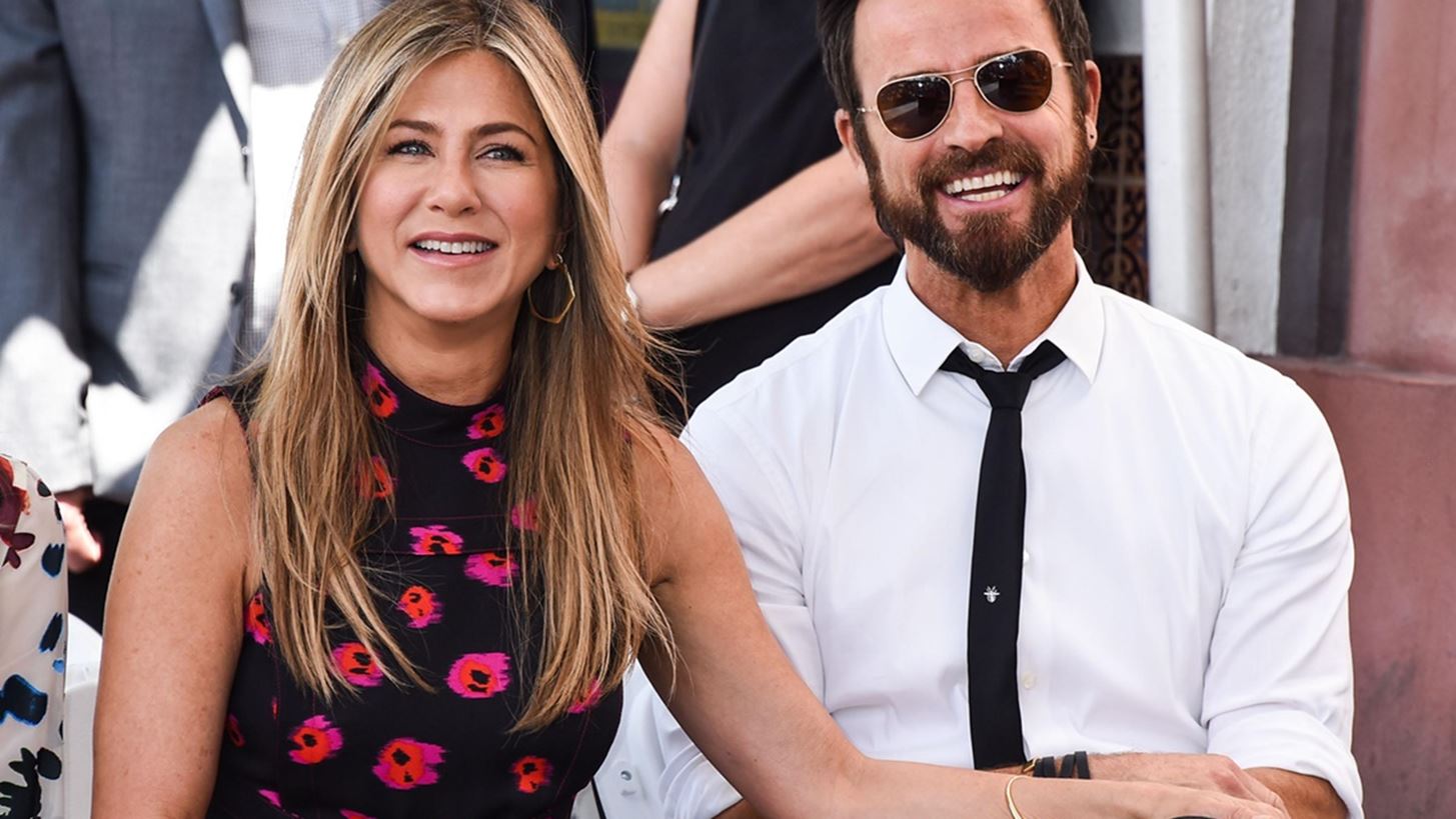 &#x39F; Justin Theroux &#x3B1;&#x3C0;&#x3B5;&#x3C5;&#x3B8;&#x3CD;&#x3BD;&#x3B8;&#x3B7;&#x3BA;&#x3B5; &#x3B4;&#x3B7;&#x3BC;&#x3CC;&#x3C3;&#x3B9;&#x3B1; &#x3C3;&#x3C4;&#x3B7;&#x3BD; &#x3C0;&#x3C1;&#x3CE;&#x3B7;&#x3BD; &#x3C4;&#x3BF;&#x3C5; Jennifer Aniston &#x3BC;&#x3B5; &#x3AD;&#x3BD;&#x3B1; &#x3C3;&#x3C5;&#x3BD;&#x3B1;&#x3B9;&#x3C3;&#x3B8;&#x3B7;&#x3BC;&#x3B1;&#x3C4;&#x3B9;&#x3BA;&#x3CC; post