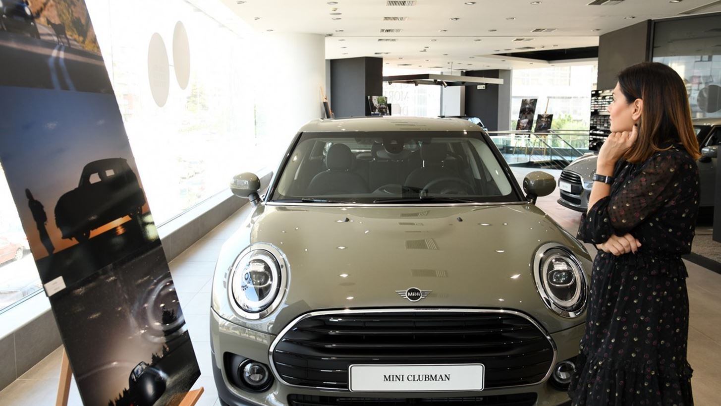 MINI Clubman: &#x3A4;&#x3BF; &#x3BD;&#x3AD;&#x3BF; &quot;Street Style Icon&quot; &#x3C0;&#x3BF;&#x3C5; &#x3B3;&#x3BD;&#x3CE;&#x3C1;&#x3B9;&#x3C3;&#x3B1; &#x3C3;&#x3C4;&#x3B7; &#x3A3;&#x3C0;&#x3B1;&#x3BD;&#x3CC;&#x3C2; &#x391;&#x395;.