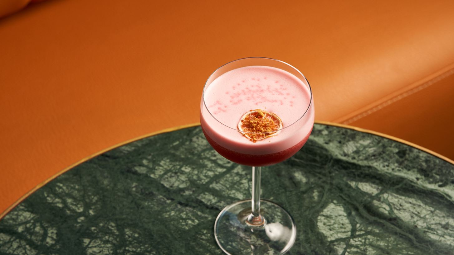 104 αγαπημένα μπαρ σε όλη την Ελλάδα μπαίνουν ξανά στις επάλξεις