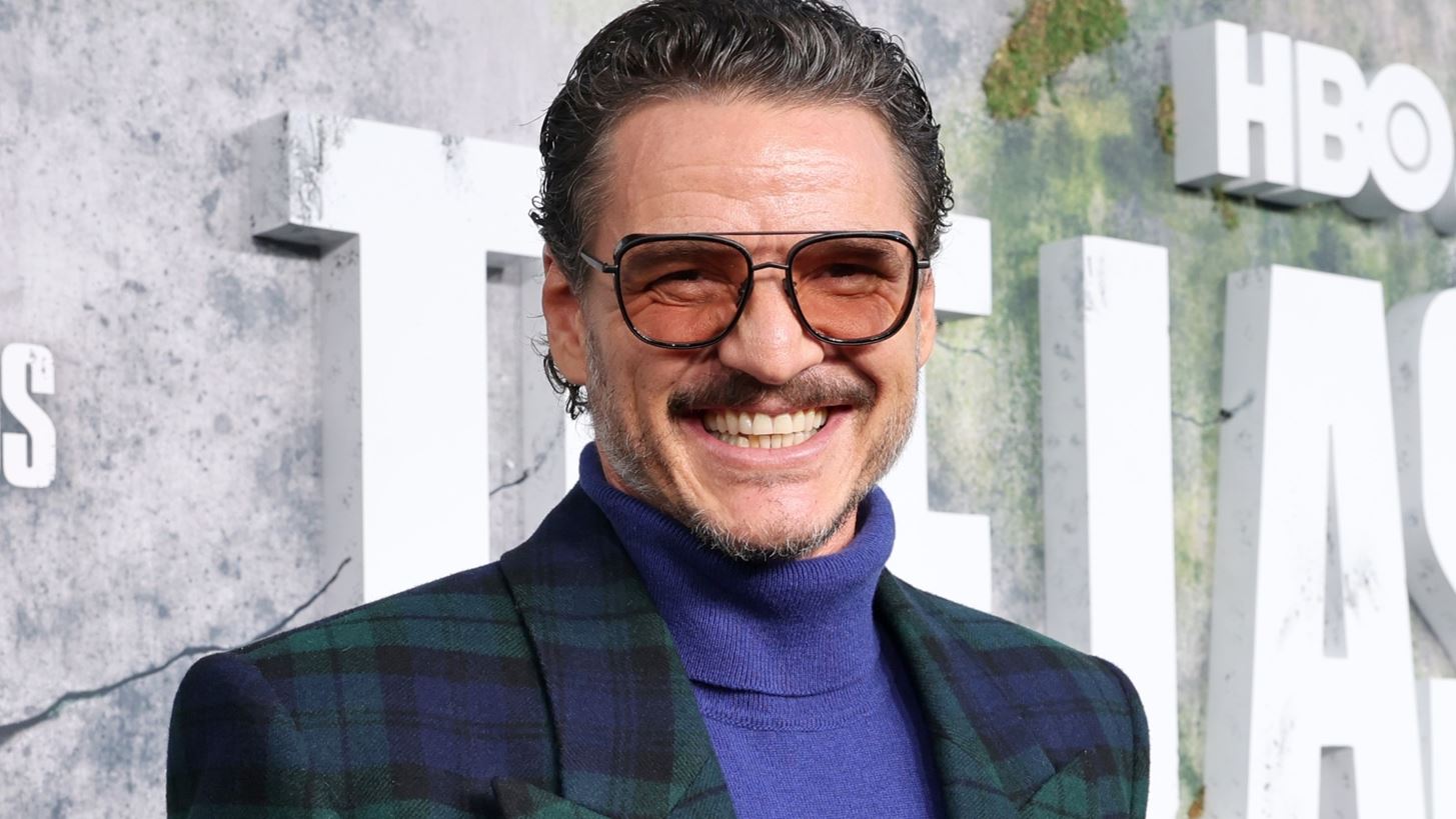 Pedro Pascal | &#x3A4;&#x3B9; &#x3B1;&#x3C0;&#x3AC;&#x3BD;&#x3C4;&#x3B7;&#x3C3;&#x3B5; &#x3B3;&#x3B9;&#x3B1; &#x3C4;&#x3B9;&#x3C2; &#x3C6;&#x3AE;&#x3BC;&#x3B5;&#x3C2; &#x3C0;&#x3BF;&#x3C5; &#x3C4;&#x3BF;&#x3BD; &#x3B8;&#x3AD;&#x3BB;&#x3BF;&#x3C5;&#x3BD; &#x3B6;&#x3B5;&#x3C5;&#x3B3;&#x3AC;&#x3C1;&#x3B9; &#x3BC;&#x3B5; &#x3C4;&#x3B7;&#x3BD; Jennifer Aniston