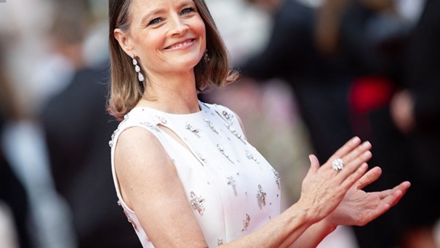 Jodie Foster | &#x3A4;&#x3BF; &#x3BD;&#x3C4;&#x3C1;&#x3BF;&#x3C0;&#x3B1;&#x3BB;&#x3CC; &#x3BA;&#x3BF;&#x3C1;&#x3AF;&#x3C4;&#x3C3;&#x3B9; - &#x3BA;&#x3B1;&#x3B9; &#x3AF;&#x3C3;&#x3C9;&#x3C2; &#x3B7; &#x3C0;&#x3B9;&#x3BF; &#x3C7;&#x3B5;&#x3B9;&#x3C1;&#x3B1;&#x3C6;&#x3B5;&#x3C4;&#x3B7;&#x3BC;&#x3AD;&#x3BD;&#x3B7; &#x3B5;&#x3BA;&#x3B4;&#x3BF;&#x3C7;&#x3AE; &#x3B3;&#x3C5;&#x3BD;&#x3B1;&#x3AF;&#x3BA;&#x3B1;&#x3C2; &#x3C3;&#x3C4;&#x3B1;&#x3C1; -&#x3AD;&#x3B3;&#x3B9;&#x3BD;&#x3B5; 62 &#x3B5;&#x3C4;&#x3CE;&#x3BD;