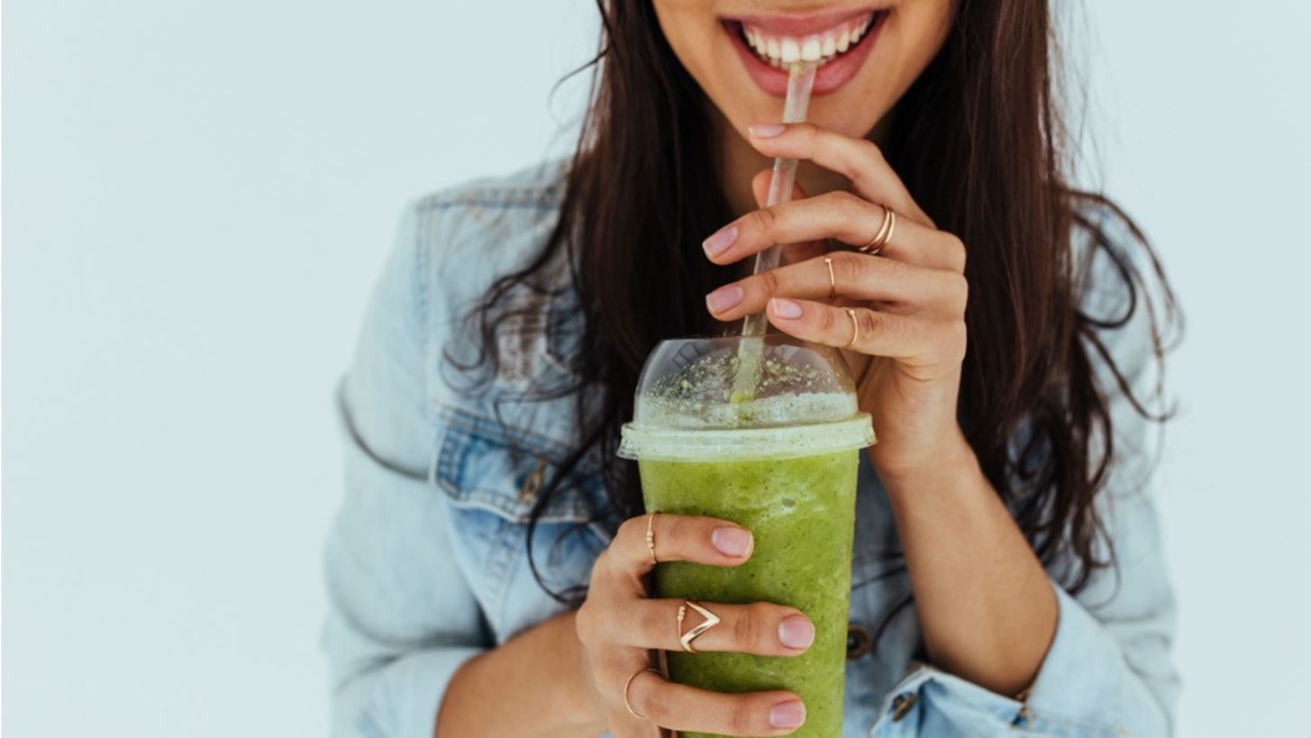 Γιατί έχουμε κυτταρίτιδα και οι συμβουλές διατροφής για να τη μειώσουμε