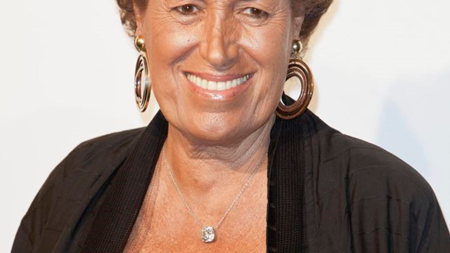 &#x388;&#x3C6;&#x3C5;&#x3B3;&#x3B5; &#x3B1;&#x3C0;&#x3CC; &#x3C4;&#x3B7; &#x3B6;&#x3C9;&#x3AE; &#x3B7; Carla Fendi &#x3C3;&#x3B5; &#x3B7;&#x3BB;&#x3B9;&#x3BA;&#x3AF;&#x3B1; 79 &#x3C7;&#x3C1;&#x3BF;&#x3BD;&#x3CE;&#x3BD;