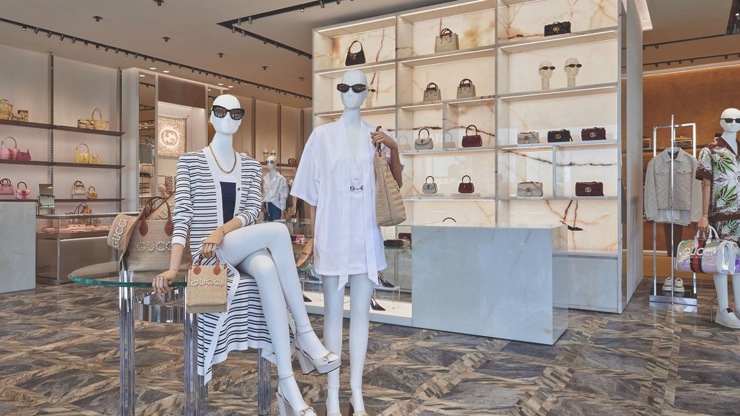 &#x39F; &#x3BF;&#x3AF;&#x3BA;&#x3BF;&#x3C2; Gucci &#x3B5;&#x3B3;&#x3BA;&#x3B1;&#x3B9;&#x3BD;&#x3B9;&#x3AC;&#x3B6;&#x3B5;&#x3B9; &#x3C4;&#x3BF; &#x3BD;&#x3AD;&#x3BF; &#x3BA;&#x3B1;&#x3C4;&#x3AC;&#x3C3;&#x3C4;&#x3B7;&#x3BC;&#x3B1; &#x3C3;&#x3C4;&#x3B7;&#x3BD; &#x391;&#x3B8;&#x3B7;&#x3BD;&#x3B1;&#x3CA;&#x3BA;&#x3AE; &#x3A1;&#x3B9;&#x3B2;&#x3B9;&#x3AD;&#x3C1;&#x3B1;