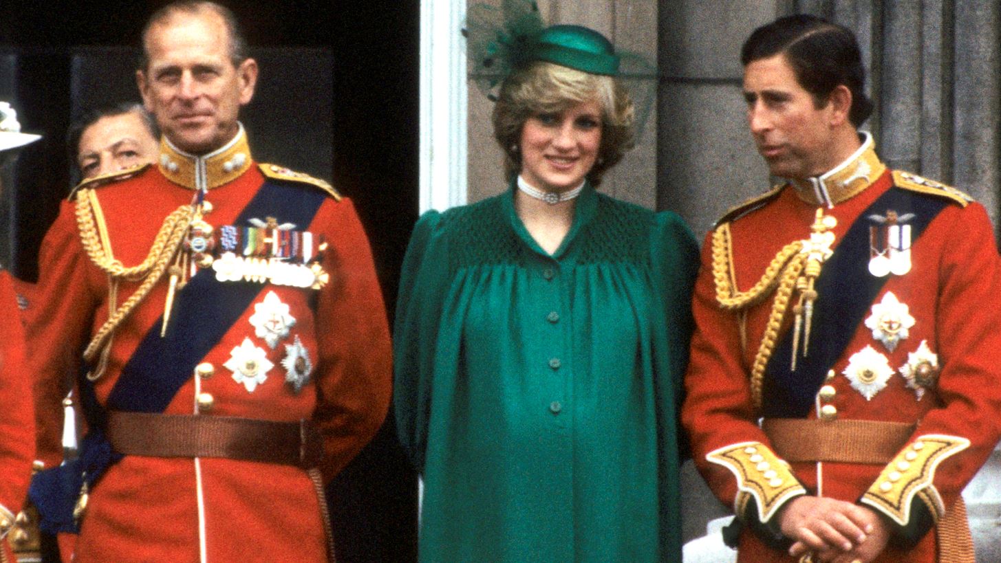 &#x3A0;&#x3C1;&#x3AF;&#x3B3;&#x3BA;&#x3B9;&#x3C0;&#x3B1;&#x3C2; &#x3A6;&#x3AF;&#x3BB;&#x3B9;&#x3C0;&#x3C0;&#x3BF;&#x3C2; | &#x395;&#x3AF;&#x3C7;&#x3B5; &#x3C0;&#x3AC;&#x3C1;&#x3B5;&#x3B9; &#x3C4;&#x3BF; &#x3BC;&#x3AD;&#x3C1;&#x3BF;&#x3C2; &#x3C4;&#x3B7;&#x3C2; Diana &#x3C3;&#x3C4;&#x3BF; &#x3B4;&#x3B9;&#x3B1;&#x3B6;&#x3CD;&#x3B3;&#x3B9;&#x3BF; &#x3BC;&#x3B5; &#x3C4;&#x3BF;&#x3BD; &#x39A;&#x3AC;&#x3C1;&#x3BF;&#x3BB;&#x3BF;
