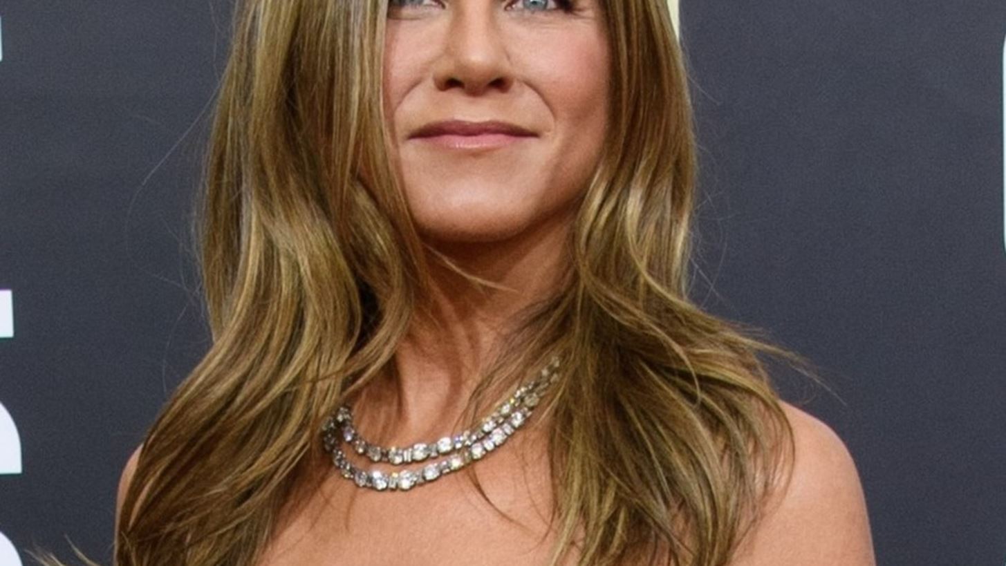 Jennifer Aniston | &#x391;&#x3C0;&#x3BF;&#x3BA;&#x3AC;&#x3BB;&#x3C5;&#x3C8;&#x3B5; &#x3CC;&#x3C4;&#x3B9; &#x3AD;&#x3BA;&#x3B1;&#x3BD;&#x3B5; &#x3C8;&#x3C5;&#x3C7;&#x3BF;&#x3B8;&#x3B5;&#x3C1;&#x3B1;&#x3C0;&#x3B5;&#x3AF;&#x3B1; &#x3BC;&#x3B5;&#x3C4;&#x3AC; &#x3C4;&#x3BF; &#x3B4;&#x3B9;&#x3B1;&#x3B6;&#x3CD;&#x3B3;&#x3B9;&#x3BF; &#x3BC;&#x3B5; &#x3C4;&#x3BF;&#x3BD; Brad Pitt