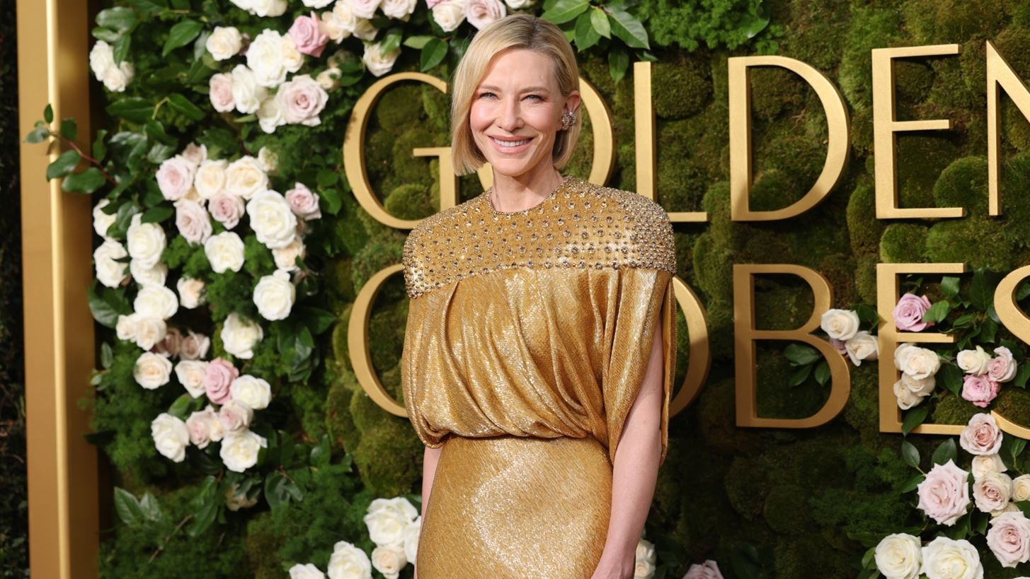 Οι 25 πιο κομψές εμφανίσεις σε κόκκινο χαλί που θα θυμόμαστε από τη χρονιά που πέρασε