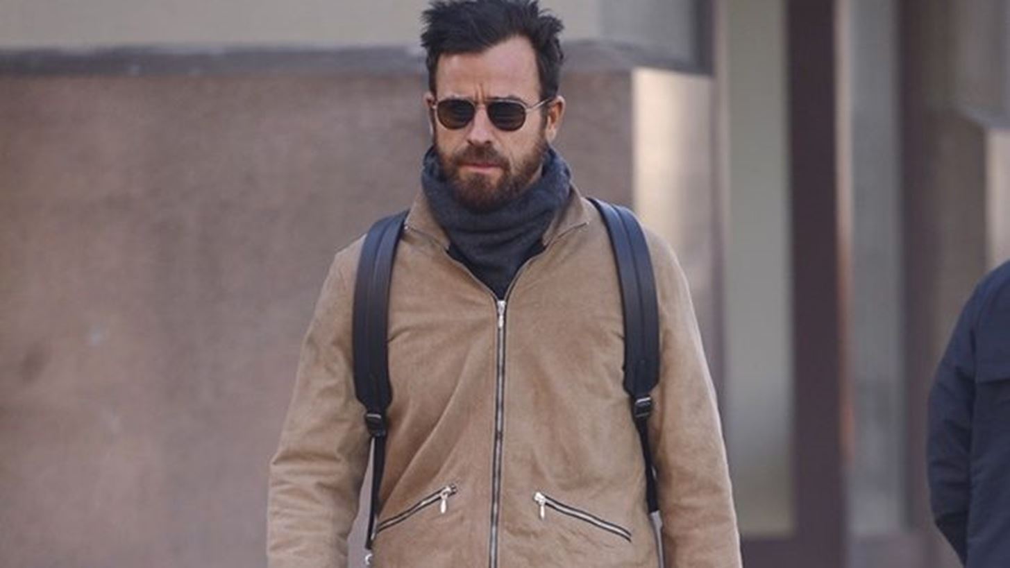 Justin Theroux- Kourtney Kardashian: &#x3A0;&#x3BF;&#x3CD; &#x3C4;&#x3BF;&#x3C5;&#x3C2; &#x3B5;&#x3BD;&#x3C4;&#x3CC;&#x3C0;&#x3B9;&#x3C3;&#x3B5; &#x3BF; &#x3C6;&#x3C9;&#x3C4;&#x3BF;&#x3B3;&#x3C1;&#x3B1;&#x3C6;&#x3B9;&#x3BA;&#x3CC;&#x3C2; &#x3C6;&#x3B1;&#x3BA;&#x3CC;&#x3C2;;