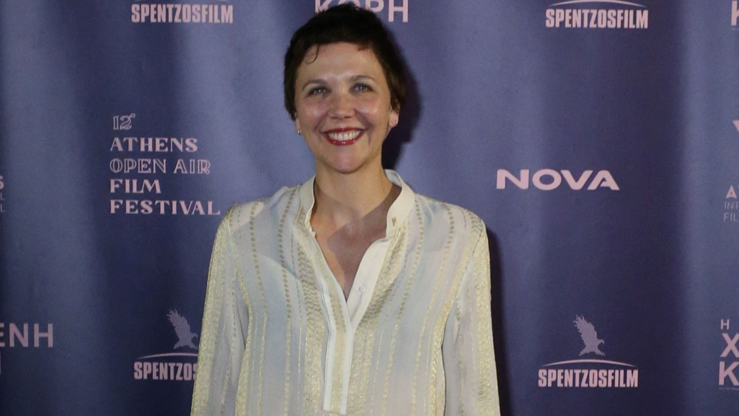 Maggie Gyllenhaal | &#x397; &#x3B5;&#x3BC;&#x3C6;&#x3AC;&#x3BD;&#x3B9;&#x3C3;&#x3AE; &#x3C4;&#x3B7;&#x3C2; &#x3C3;&#x3C4;&#x3B7;&#x3BD; &#x3AD;&#x3BD;&#x3B1;&#x3C1;&#x3BE;&#x3B7; &#x3C4;&#x3BF;&#x3C5; 12&#x3BF;&#x3C5; Athens Open Air Film Festival &#x3BC;&#x3B5; Zeus &#x2B; Dione &#x3C3;&#x3CD;&#x3BD;&#x3BF;&#x3BB;&#x3BF;