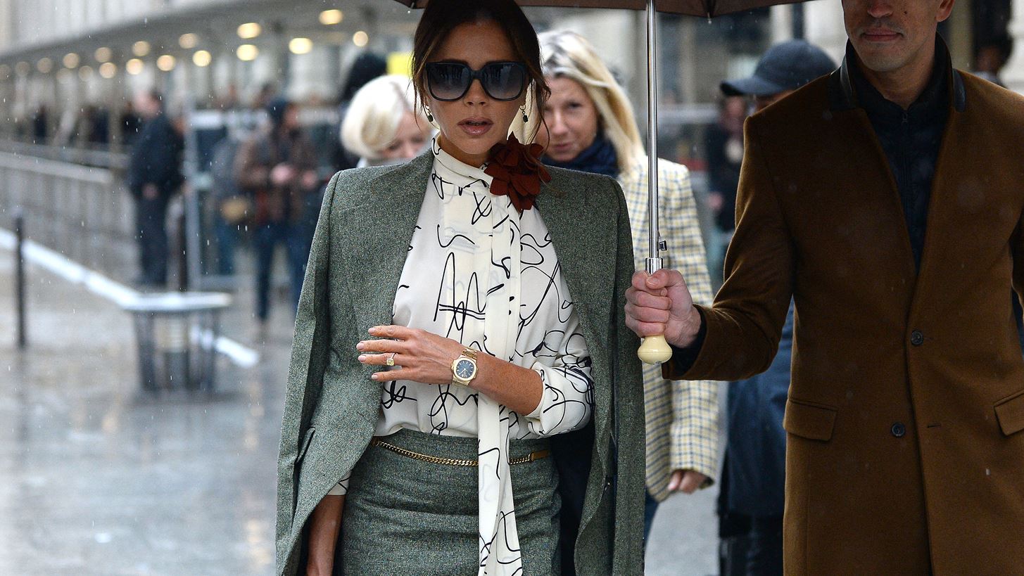 &#x397;appy B-Day Victoria Beckham | &#x398;&#x3C5;&#x3BC;&#x3CC;&#x3BC;&#x3B1;&#x3C3;&#x3C4;&#x3B5; 10 iconic fashion &#x3C3;&#x3C4;&#x3B9;&#x3B3;&#x3BC;&#x3AD;&#x3C2; &#x3C4;&#x3B7;&#x3C2;