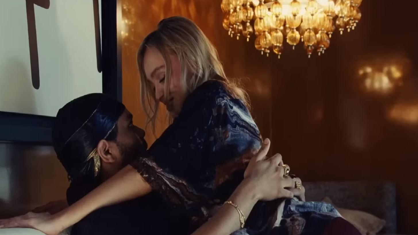 The Idol | &#x3BA;&#x3C5;&#x3BA;&#x3BB;&#x3BF;&#x3C6;&#x3CC;&#x3C1;&#x3B7;&#x3C3;&#x3B5; &#x3C4;&#x3BF; &#x3B5;&#x3C0;&#x3AF;&#x3C3;&#x3B7;&#x3BC;&#x3BF; &#x3C4;&#x3C1;&#x3AD;&#x3B9;&#x3BB;&#x3B5;&#x3C1; &#x3C4;&#x3B7;&#x3C2; &#x3C0;&#x3BF;&#x3BB;&#x3C5;&#x3C3;&#x3C5;&#x3B6;&#x3B7;&#x3C4;&#x3B7;&#x3BC;&#x3AD;&#x3BD;&#x3B7;&#x3C2; &#x3C3;&#x3B5;&#x3B9;&#x3C1;&#x3AC;&#x3C2; &#x3C4;&#x3BF;&#x3C5; HBO
