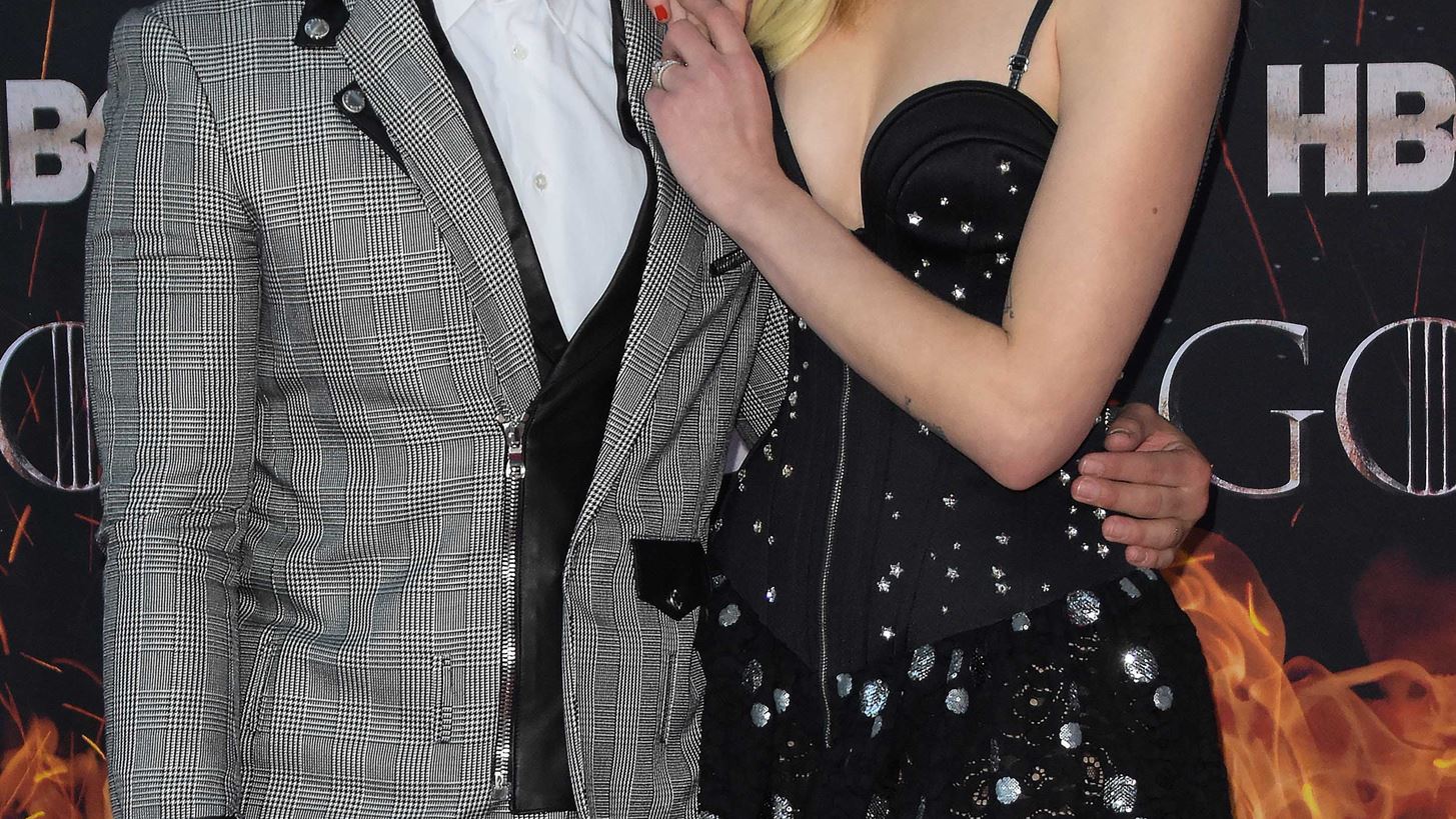 Sophie Turner | To &#x3BE;&#x3B5;&#x3BA;&#x3B1;&#x3C1;&#x3B4;&#x3B9;&#x3C3;&#x3C4;&#x3B9;&#x3BA;&#x3CC; &#x3BC;&#x3AE;&#x3BD;&#x3C5;&#x3BC;&#x3B1; &#x3C4;&#x3BF;&#x3C5; Joe Jonas &#x3B3;&#x3B9;&#x3B1; &#x3C4;&#x3B1; &#x3B3;&#x3B5;&#x3BD;&#x3AD;&#x3B8;&#x3BB;&#x3B9;&#x3AC; &#x3C4;&#x3B7;&#x3C2;