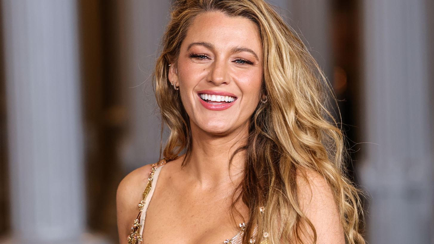 Blake Lively | &#x388;&#x3BA;&#x3B1;&#x3BD;&#x3B5; &#x3BC;&#x3AE;&#x3BD;&#x3C5;&#x3C3;&#x3B7; &#x3C3;&#x3B5; &#x3C3;&#x3C5;&#x3BC;&#x3C0;&#x3C1;&#x3C9;&#x3C4;&#x3B1;&#x3B3;&#x3C9;&#x3BD;&#x3B9;&#x3C3;&#x3C4;&#x3AE; &#x3C4;&#x3B7;&#x3C2; &#x3B3;&#x3B9;&#x3B1; &#x3C3;&#x3B5;&#x3BE;&#x3BF;&#x3C5;&#x3B1;&#x3BB;&#x3B9;&#x3BA;&#x3AE; &#x3C0;&#x3B1;&#x3C1;&#x3B5;&#x3BD;&#x3CC;&#x3C7;&#x3BB;&#x3B7;&#x3C3;&#x3B7;
