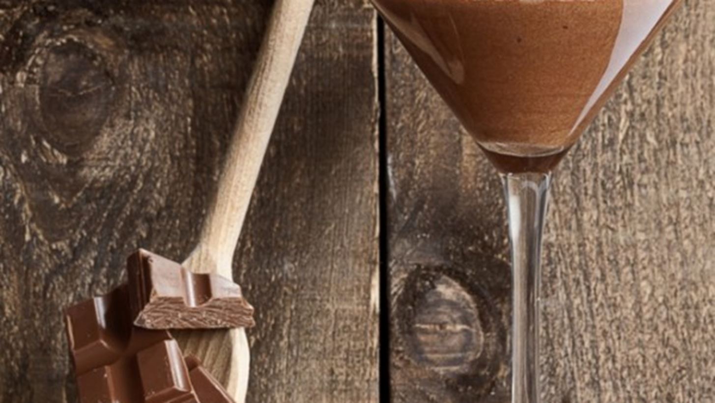 Shape Tested: Μους με μαύρη σοκολάτα (χωρίς αυγά, γάλα, ζάχαρη!)