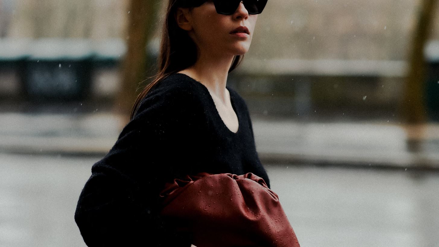 6 designer bags που έγιναν δημοφιλείς εν μέσω καραντίνας