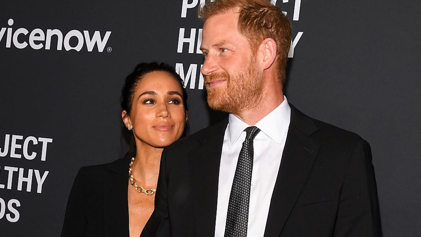 &#x397; &#x3C7;&#x3B5;&#x3B9;&#x3C1;&#x3BF;&#x3BD;&#x3BF;&#x3BC;&#x3AF;&#x3B1; &#x3C4;&#x3BF;&#x3C5; &#x3C0;&#x3C1;&#x3AF;&#x3B3;&#x3BA;&#x3B9;&#x3C0;&#x3B1; Harry &#x3C3;&#x3C4;&#x3B7; Meghan Markle &#x3C3;&#x3B5; &#x3B3;&#x3BA;&#x3B1;&#x3BB;&#x3AC; &#x3C3;&#x3C4;&#x3B7; &#x39D;&#x3AD;&#x3B1; &#x3A5;&#x3CC;&#x3C1;&#x3BA;&#x3B7;