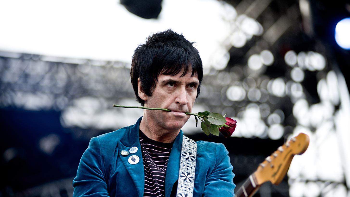 &#x39F; &#x3B8;&#x3C1;&#x3CD;&#x3BB;&#x3BF;&#x3C2; Johnny Marr &#x3AD;&#x3C1;&#x3C7;&#x3B5;&#x3C4;&#x3B1;&#x3B9; &#x3B3;&#x3B9;&#x3B1; &#x3C0;&#x3C1;&#x3CE;&#x3C4;&#x3B7; &#x3C6;&#x3BF;&#x3C1;&#x3AC; &#x3C3;&#x3C4;&#x3B7;&#x3BD; &#x391;&#x3B8;&#x3AE;&#x3BD;&#x3B1;
