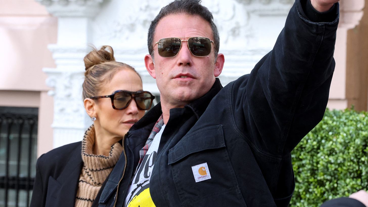Jennifer Lopez - Ben Affleck | &#x391;&#x3BD;&#x3B1;&#x3B6;&#x3B7;&#x3C4;&#x3BF;&#x3CD;&#x3BD; &#x3BE;&#x3B5;&#x3C7;&#x3C9;&#x3C1;&#x3B9;&#x3C3;&#x3C4;&#x3AD;&#x3C2; &#x3BA;&#x3B1;&#x3C4;&#x3BF;&#x3B9;&#x3BA;&#x3AF;&#x3B5;&#x3C2; &#x3C3;&#x3C4;&#x3BF; &#x39B;&#x3BF;&#x3C2; &#x386;&#x3BD;&#x3C4;&#x3B6;&#x3B5;&#x3BB;&#x3B5;&#x3C2;