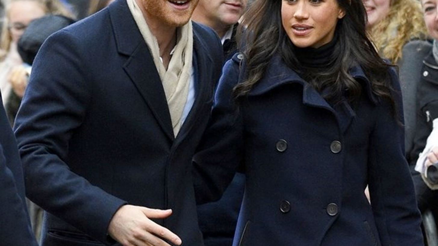 H &#x3B1;&#x3B4;&#x3B5;&#x3BB;&#x3C6;&#x3AE; &#x3C4;&#x3B7;&#x3C2; Meghan Markle &#x3B1;&#x3C0;&#x3B1;&#x3BD;&#x3C4;&#x3AC; &#x3B4;&#x3B7;&#x3BC;&#x3CC;&#x3C3;&#x3B9;&#x3B1; &#x3C3;&#x3C4;&#x3B9;&#x3C2; &#x3B4;&#x3B7;&#x3BB;&#x3CE;&#x3C3;&#x3B5;&#x3B9;&#x3C2; &#x3C4;&#x3BF;&#x3C5; &#x3C0;&#x3C1;&#x3AF;&#x3B3;&#x3BA;&#x3B9;&#x3C0;&#x3B1; Harry