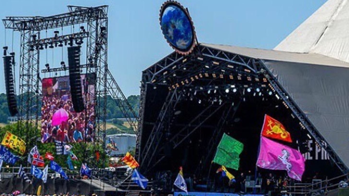 &#x3A4;&#x3BF; Glastonbury &#x3BC;&#x3BF;&#x3B9;&#x3C1;&#x3AC;&#x3B6;&#x3B5;&#x3C4;&#x3B1;&#x3B9; &#x3C4;&#x3B9;&#x3C2; playlists &#x3C4;&#x3C9;&#x3BD; &#x3BA;&#x3B1;&#x3BB;&#x3BB;&#x3B9;&#x3C4;&#x3B5;&#x3C7;&#x3BD;&#x3CE;&#x3BD; &#x3C0;&#x3BF;&#x3C5; &#x3B8;&#x3B1; &#x3B5;&#x3BC;&#x3C6;&#x3B1;&#x3BD;&#x3AF;&#x3B6;&#x3BF;&#x3BD;&#x3C4;&#x3B1;&#x3BD; &#x3C3;&#x3C4;&#x3BF; &#x3C6;&#x3B5;&#x3C3;&#x3C4;&#x3B9;&#x3B2;&#x3AC;&#x3BB;