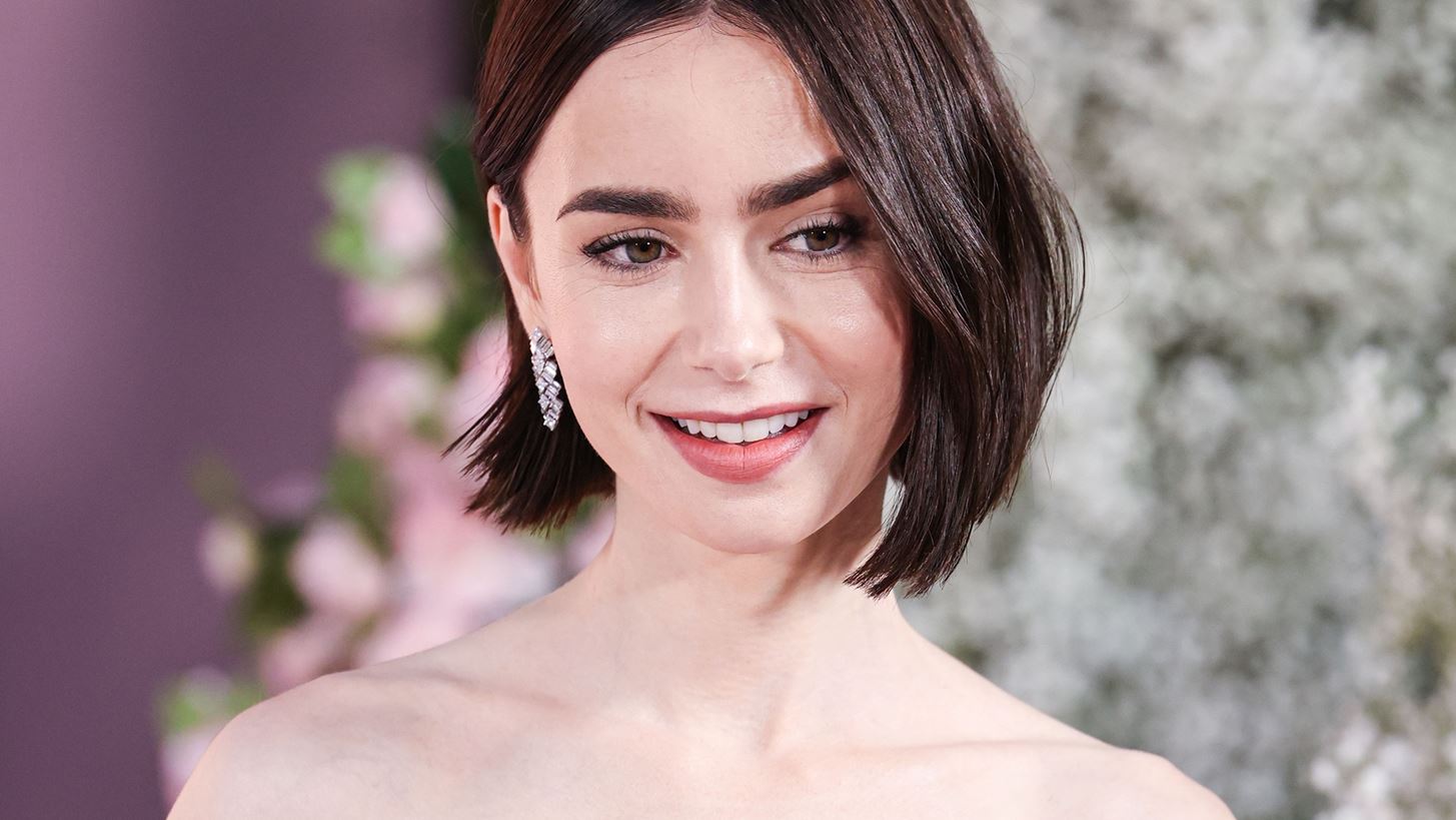 Emily in Paris 4 | To beauty look &#x3C4;&#x3B7;&#x3C2; Lily Collins &#x3C3;&#x3C4;&#x3B7; &#x3C3;&#x3B5;&#x3B9;&#x3C1;&#x3AC; &#x3B1;&#x3BD;&#x3C4;&#x3BB;&#x3B5;&#x3AF; &#x3AD;&#x3BC;&#x3C0;&#x3BD;&#x3B5;&#x3C5;&#x3C3;&#x3B7; &#x3B1;&#x3C0;&#x3CC; &#x3AD;&#x3BD;&#x3B1; french icon