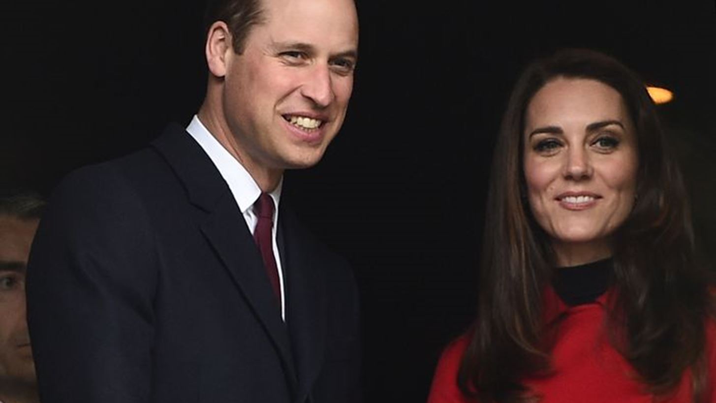 &#x3A0;&#x3C1;&#x3AF;&#x3B3;&#x3BA;&#x3B9;&#x3C0;&#x3B1;&#x3C2; William: &#x3A3;&#x3BF;&#x3BA;&#x3B1;&#x3C1;&#x3B9;&#x3C3;&#x3BC;&#x3AD;&#x3BD;&#x3BF;&#x3C2; &#x3B1;&#x3C0;&#x3CC; &#x3C4;&#x3B7; &#x3B4;&#x3B9;&#x3B1;&#x3C1;&#x3C1;&#x3BF;&#x3AE; &#x3B1;&#x3C0;&#x3BF;&#x3BA;&#x3B1;&#x3BB;&#x3C5;&#x3C0;&#x3C4;&#x3B9;&#x3BA;&#x3CE;&#x3BD; &#x3C6;&#x3C9;&#x3C4;&#x3BF;&#x3B3;&#x3C1;&#x3B1;&#x3C6;&#x3B9;&#x3CE;&#x3BD; &#x3C4;&#x3B7;&#x3C2; Kate Middleton