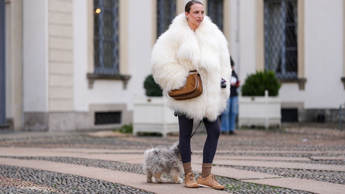 &#x392;&#x3C1;&#x3AE;&#x3BA;&#x3B1;&#x3BC;&#x3B5; &#x3C4;&#x3B7; must-have &#x3BB;&#x3B5;&#x3C5;&#x3BA;&#x3AE; &#x3B3;&#x3BF;&#x3CD;&#x3BD;&#x3B1; &#x3C4;&#x3B7;&#x3C2; &#x3C3;&#x3B5;&#x3B6;&#x3CC;&#x3BD; &#x3C3;&#x3C4;&#x3B7; Stradivarius