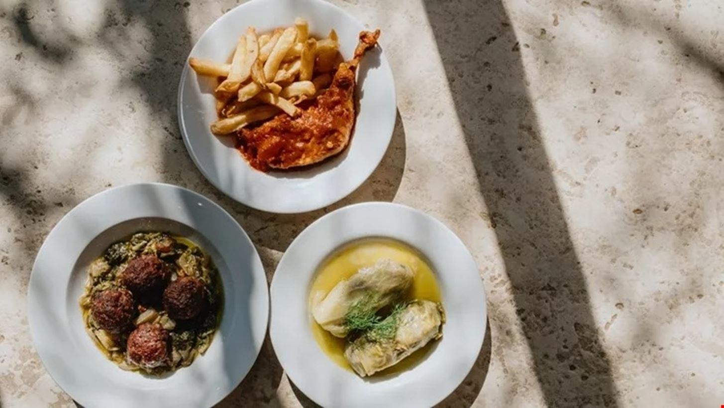 &#x388;&#x3BD;&#x3B1; &#x3BA;&#x3BF;&#x3C1;&#x3C5;&#x3C6;&#x3B1;&#x3AF;&#x3BF; &#x3B5;&#x3C3;&#x3C4;&#x3B9;&#x3B1;&#x3C4;&#x3CC;&#x3C1;&#x3B9;&#x3BF; &#x3C4;&#x3B7;&#x3C2; &#x39A;&#x3B1;&#x3BB;&#x3B1;&#x3BC;&#x3AC;&#x3C4;&#x3B1;&#x3C2;, &#x3B3;&#x3B9;&#x3B1; &#x3AD;&#x3BD;&#x3B1; &#x3B2;&#x3C1;&#x3AC;&#x3B4;&#x3C5; &#x3C3;&#x3C4;&#x3B7;&#x3BD; &#x391;&#x3B8;&#x3AE;&#x3BD;&#x3B1;